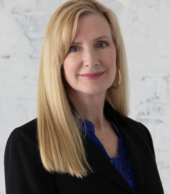 Portrait of Evodna Springer, REALTOR®, ABR®, SRS®, SRES®,CRS®.
